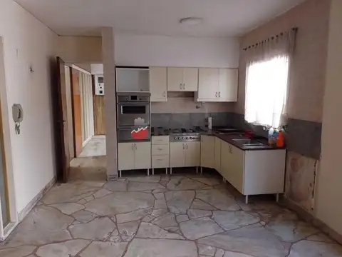 Depto Tipo Casa en Venta en Barrio Oeste, USD 118.000