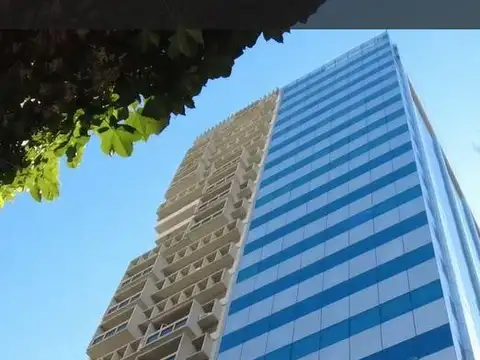 Alquiler Oficina Comercial con cochera-Microcentro-Maipú 200