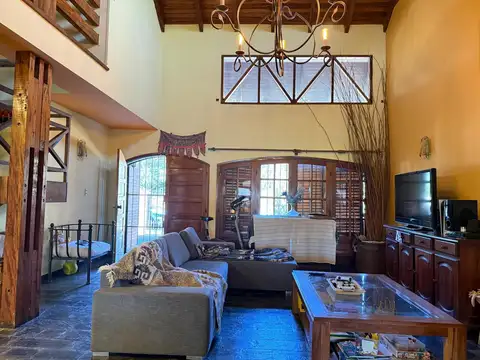Casa en Venta de 5 dormitorios