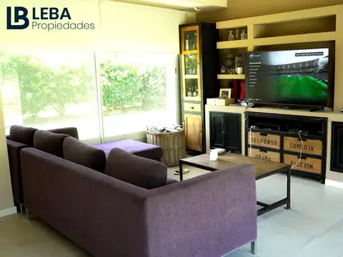 Casa en Venta de 4 dormitorios