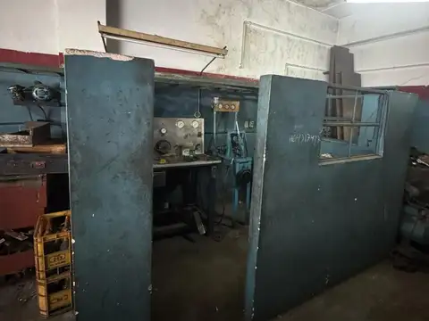 Galpon en Venta 22  mts Fondo