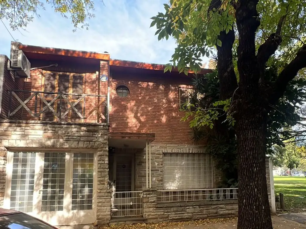 Manzanares 4300