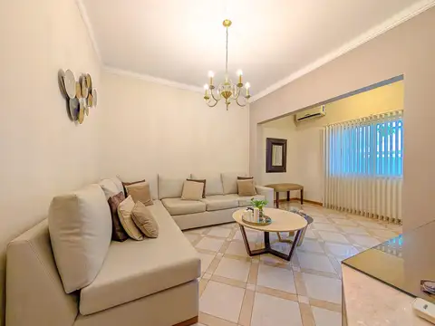 Casa 5 ambientes con 4 baños