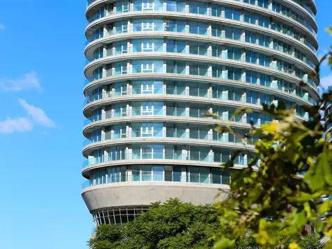 Av del Libertador al 1600