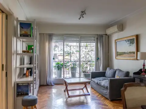 Avenida Pueyrredón 2300