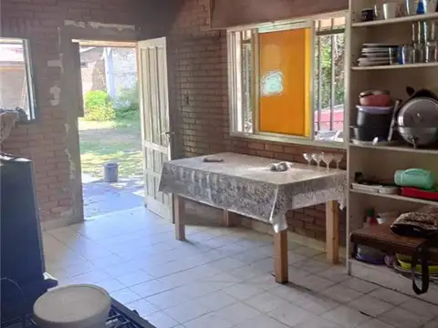 Casa en Venta en Luis Guillon, USD 160.000