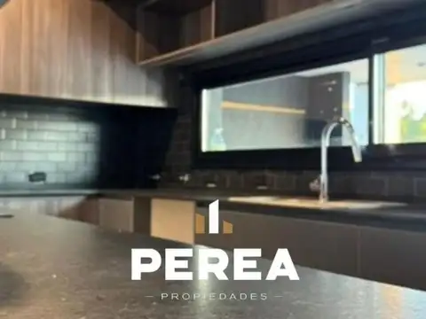 Casa en Venta en San Roque, USD 380.000