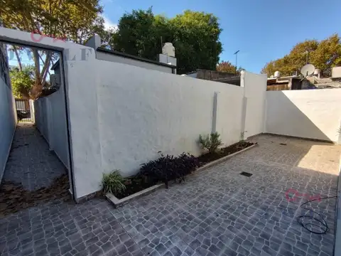 Depto Tipo Casa 3 ambientes con 1 baño