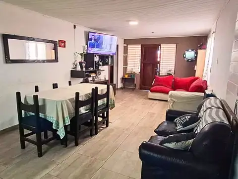 Depto Tipo Casa en Venta de 3 dormitorios