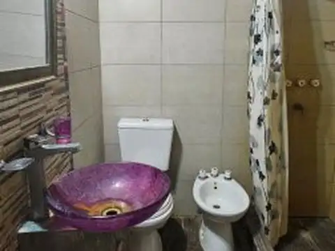Casa 4 amb. en el Camino del Jagüel, Sta Teresita