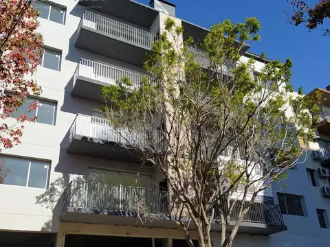 Oportunidad Venta Departamento 2 ambientes mas cochera Tigre