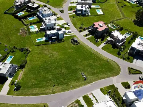Terreno en Venta en Terralagos, USD 120.000