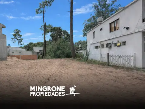 Lotes En Venta En Bloque Con Frente Comercial, Ostende