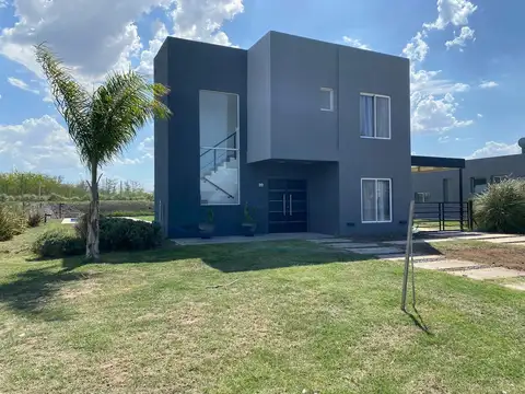 Casa  en Venta en San Sebastian - AREA 10, San Sebastian, Escobar