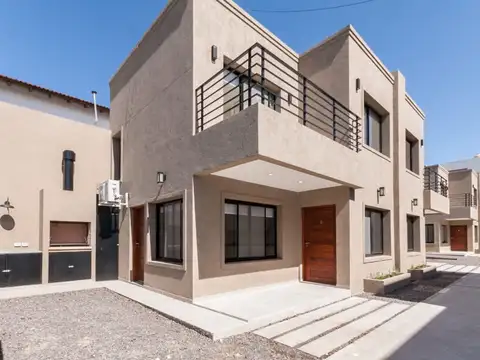 DEPARTAMENTO DE 3 AMB. C/COCHERA Y PARRILLA. 