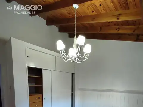 Depto Tipo Casa en Venta en Ramos Mejía Sur, USD 190.000