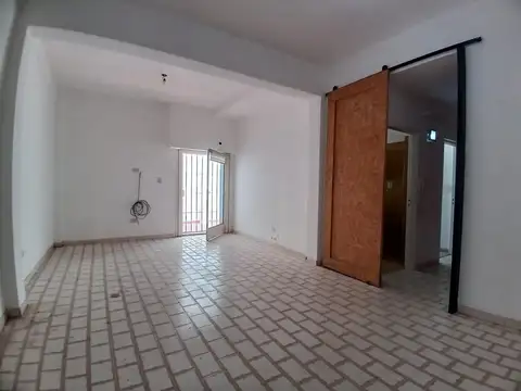 Departamento en Alquiler en Villa Ballester, $ 520.000