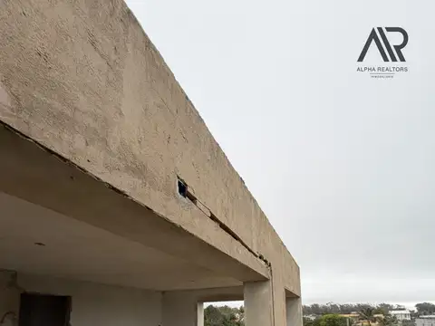 Casa en venta c/ cochera en Balneario Buenos Aires