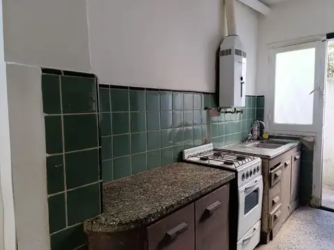 PH VENTA 2 ambientes Florida Para refaccionar