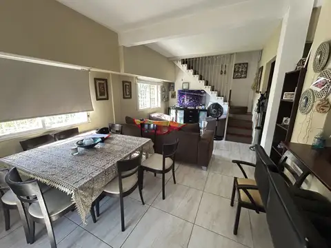 PH 5 AMBIENTES EN MUNRO.