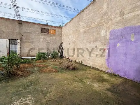 Loberia 1400, Piso 0