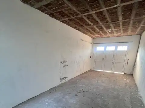 VENTA CASA dos dormitorios - Barrio sur, Esperanza