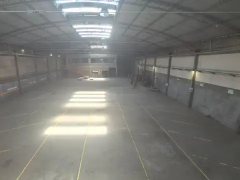 Depósito - Galpón de 2508 m2 en Nueva Pompeya - ALQUILER