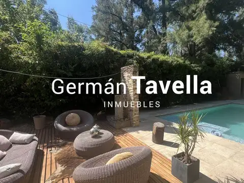 Casa en Venta con 3 cocheras