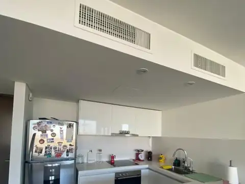 Juan Carlos Cruz 100 , Piso 7