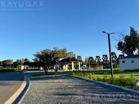 Terreno en Venta 20  mts Fondo