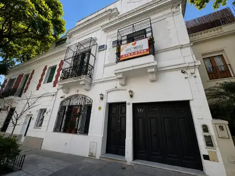 RETASADO!!! Venta de Casa 4 Ambientes Con Cochera, Patio, y SUM en el Barrio Inglés - Caballito