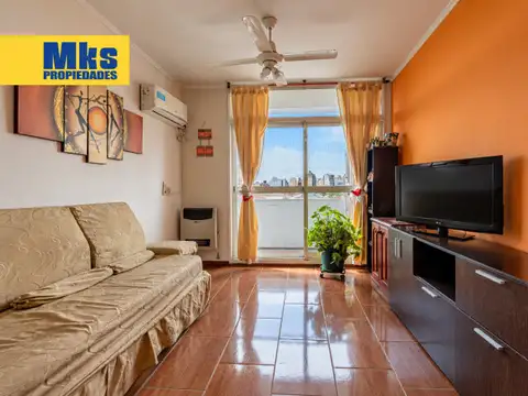 Venta de 2 ambientes en Avellaneda c/balcon y vista abierta. Torres Pueyrredon.