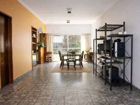 Casa en Venta en Remedios de Escalada, USD 109.900