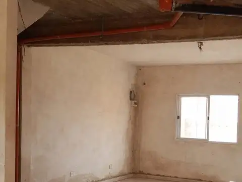 CASA 3 AMB VENTA CUARTEL V MORENO PERMUTA PATIO