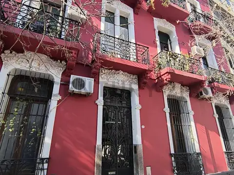 PH EN VENTA 4 AMBIENTES CON  PATIO Y BAULERA EN ALMAGRO NORTE