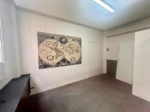 Oficina en Venta 50 años