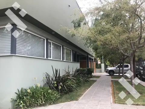 Alquiler | Casa de 4 Dormitorios | Barrio el Manzanar de Cipolletti