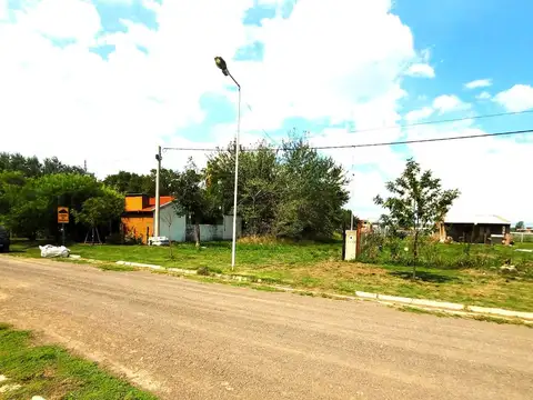VENTA LOTE EN TIMBUES, LA RIVERA A 300MTS DEL RIO.