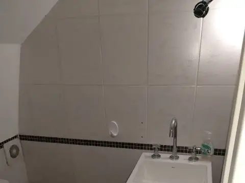 Alquiler Duplex 3 Ambientes en Bernal con cochera