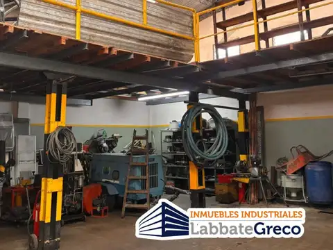 Galpon en Venta 29  mts Fondo