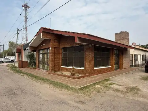 INVERSION DOS CASAS MAS LOCAL EN JUAREZ CELMAN