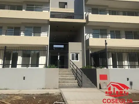 Departamento 2 ambientes planta baja  Zug Caamaño, Pilar