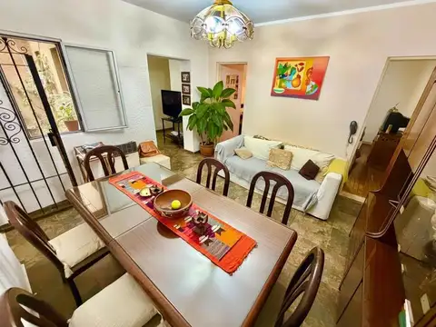 Depto Tipo Casa en Venta de 3 ambientes
