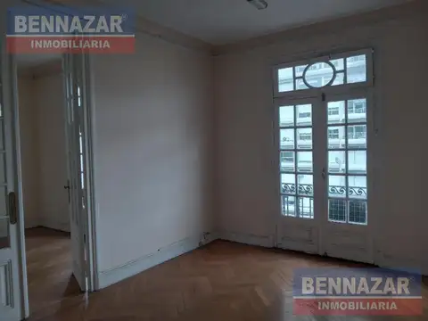 VENTA OFICINAS EN SAN CRISTOBAL PLANTA DIVIDIDA