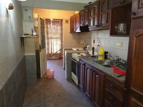 Depto Tipo Casa 3 ambientes con 1 baño