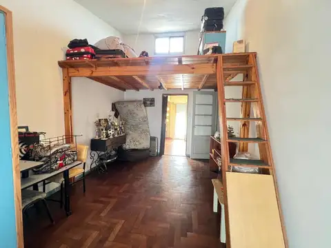 VENTA PH 4 AMBIENTES CIUDADELA - ENTRADA INDEPENDIENTE