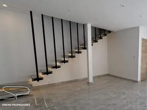 Depto Tipo Casa en Alquiler A Estrenar