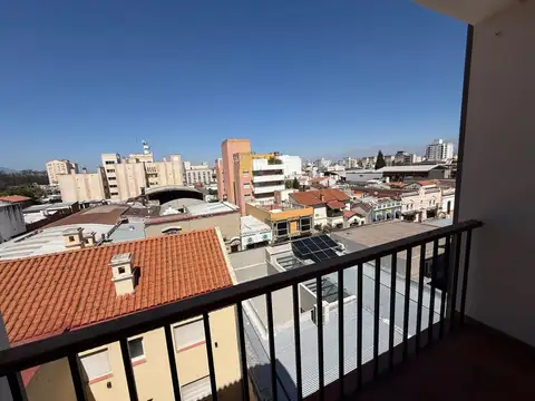 Departamento 3 dormitorios c/coch