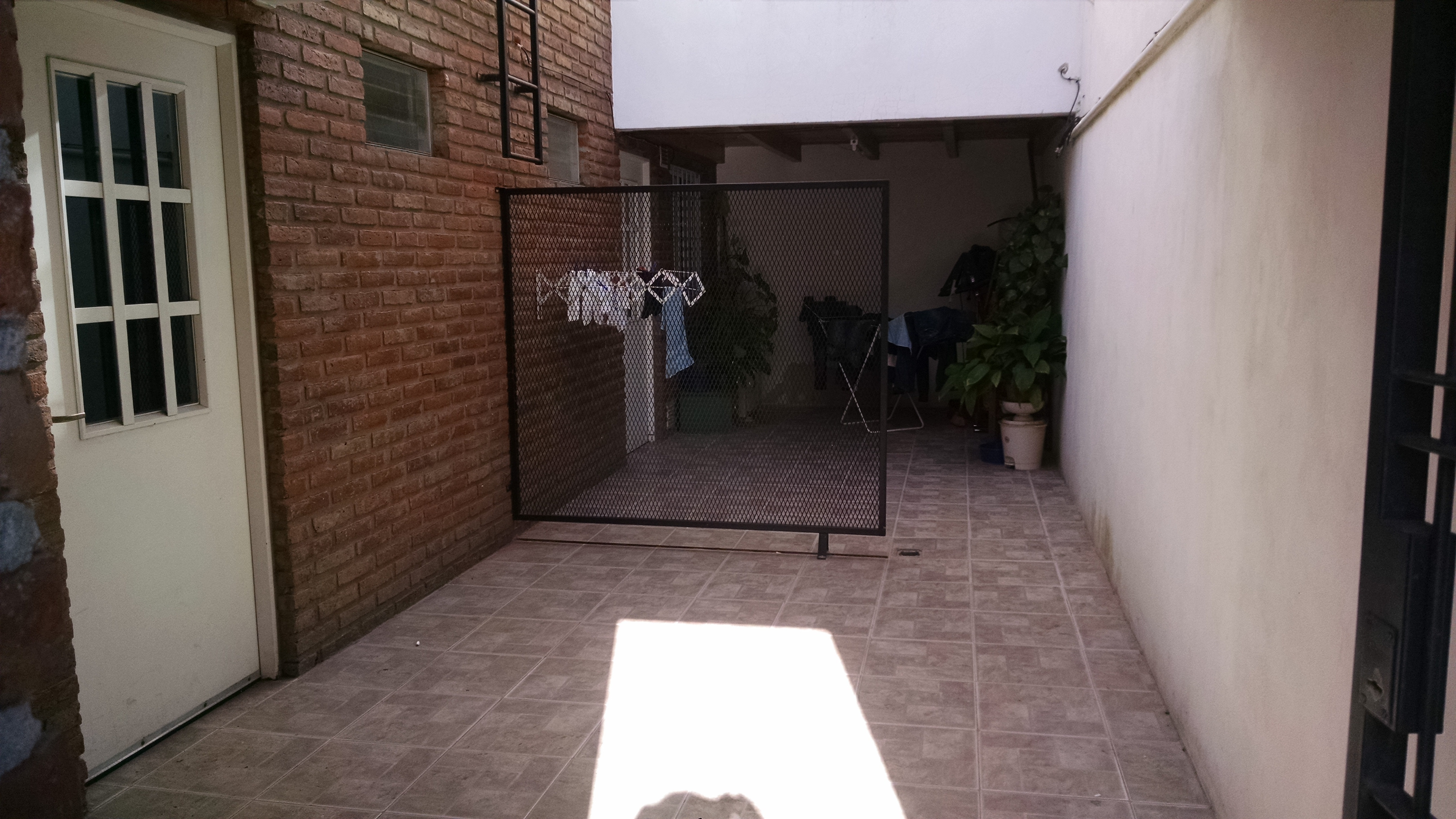 Depto Tipo Casa 2 ambientes con 1 baño