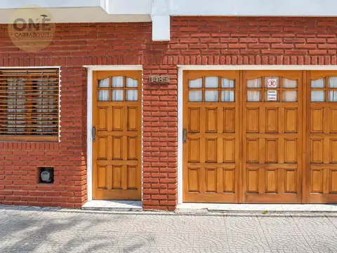 Calle 72 entre 24 y 25 al 1400